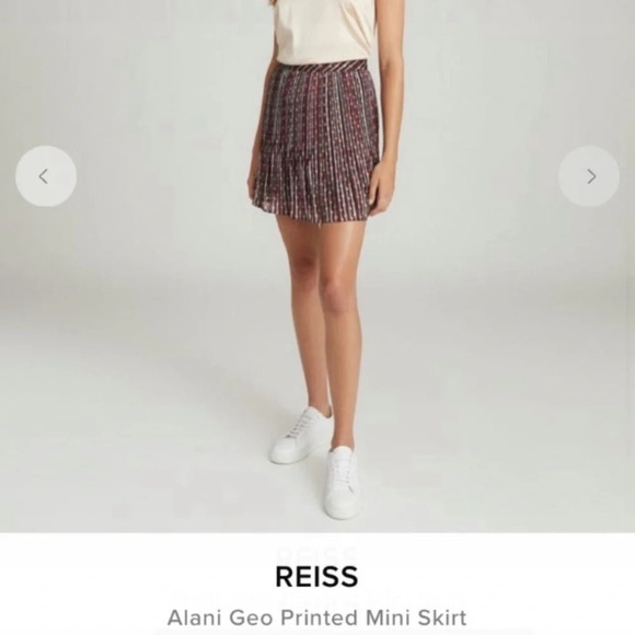 NEW! Reiss Alani Geo Printed pleated Mini Skirt nwt 11962 - Picture 4 of 16